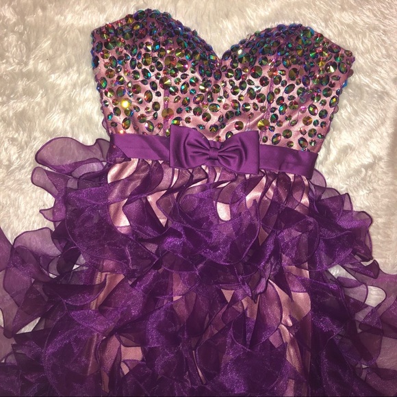 Sherri Hill Prom Dress - Picture 3 of 8